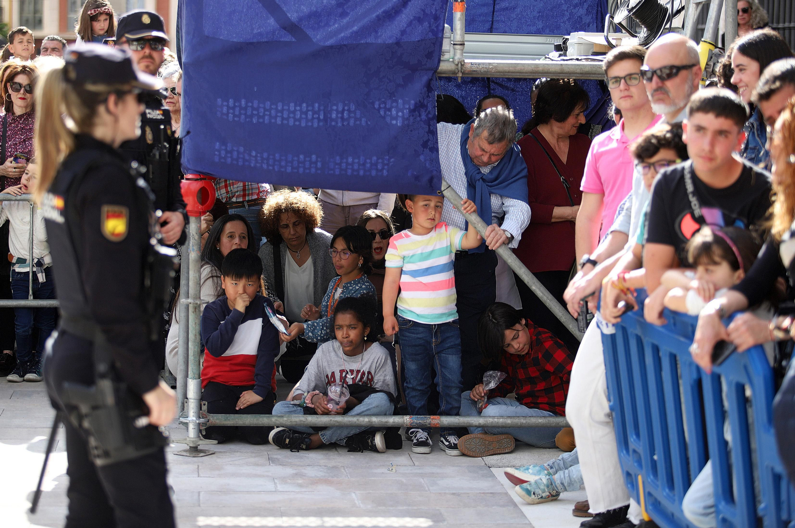 Sábado de Pasión: Imágenes de La Legión con el Cristo de la Vera+Cruz