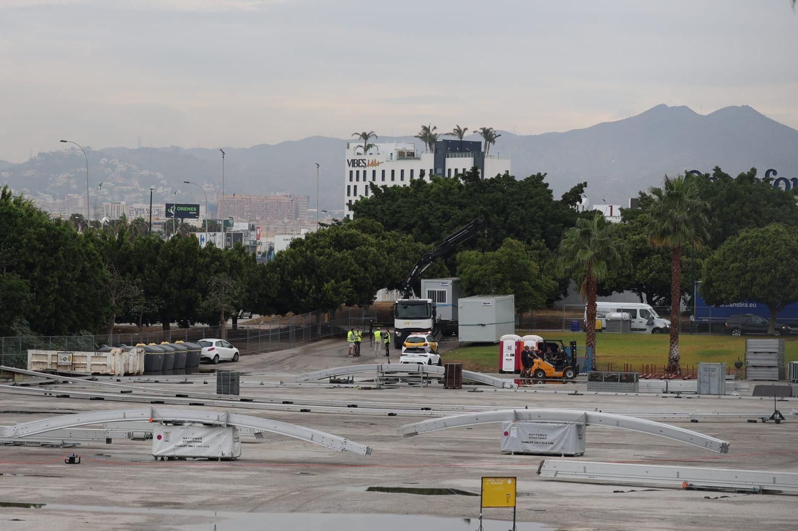 Primeros montajes en el Carpena para la Copa Davis y Billie Jean King Cup