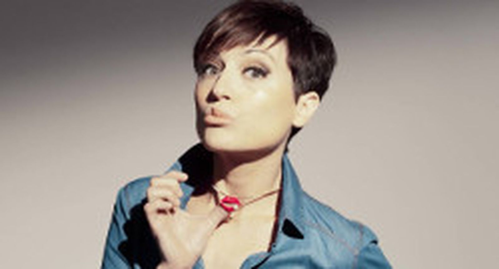 El humor abre puertas