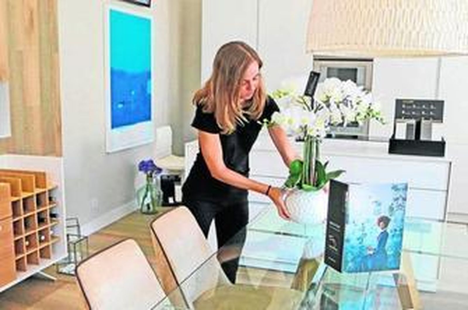 Ángela Menacho, en su trabajo en la empresa 'Elisea' conseguido gracias a sus estudios en la Escuela.