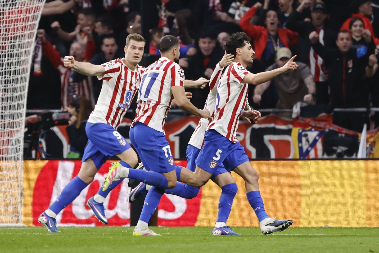 Las fotos del Atlético de Madrid - Brujas