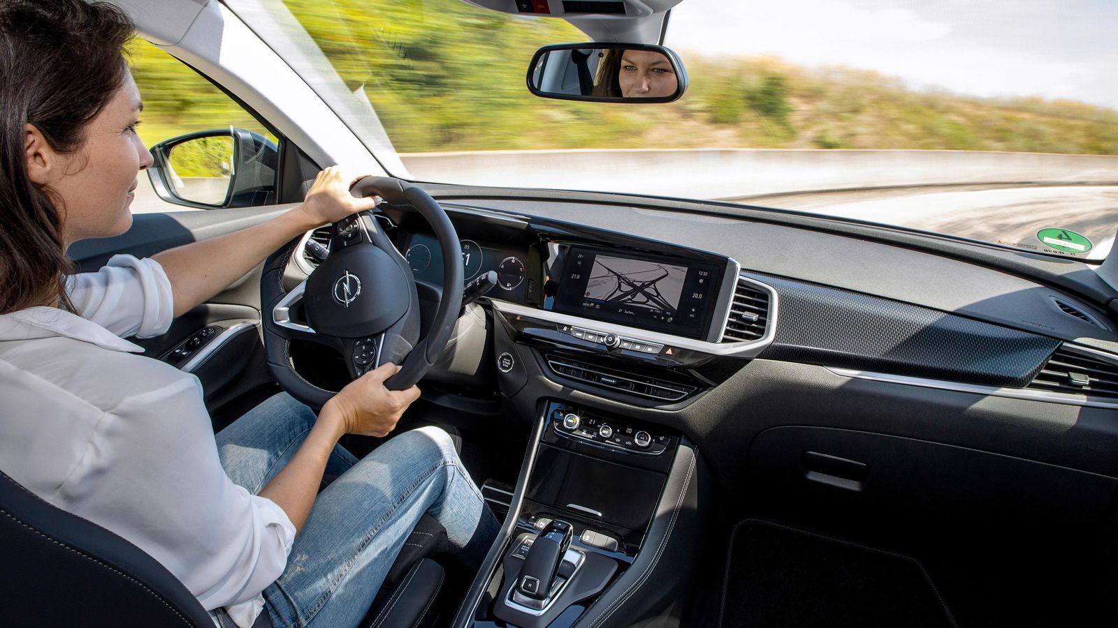 En la actualidad son 12 millones la mujeres conductoras de un total de 27,7 millones de personas con carné de conductir.