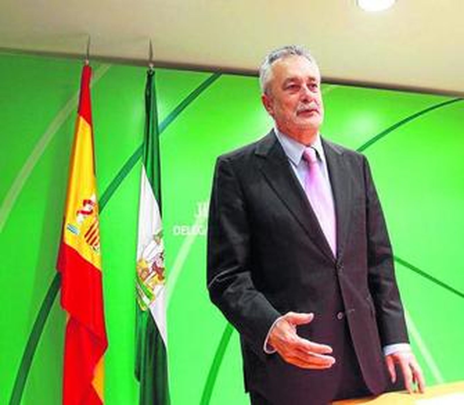 José Antonio Griñán, presidente de la Junta de Andalucía, ayer en Málaga.