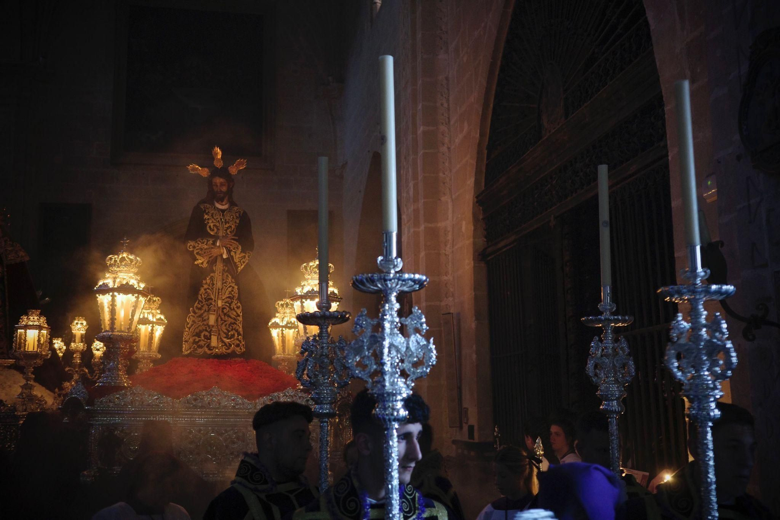 Martes Santo en El Puerto 2023: Las imágenes del Dolor y Sacrificio