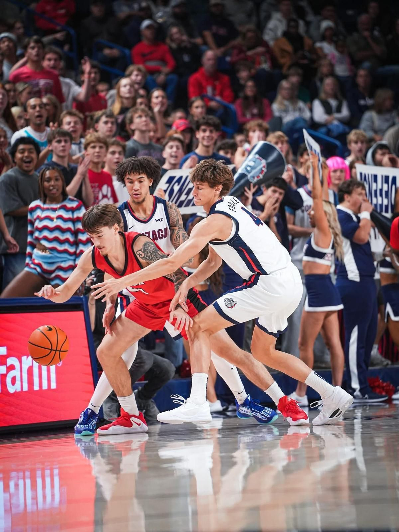 Mario Saint-Supéry deja destellos en su segundo partido con Gonzaga