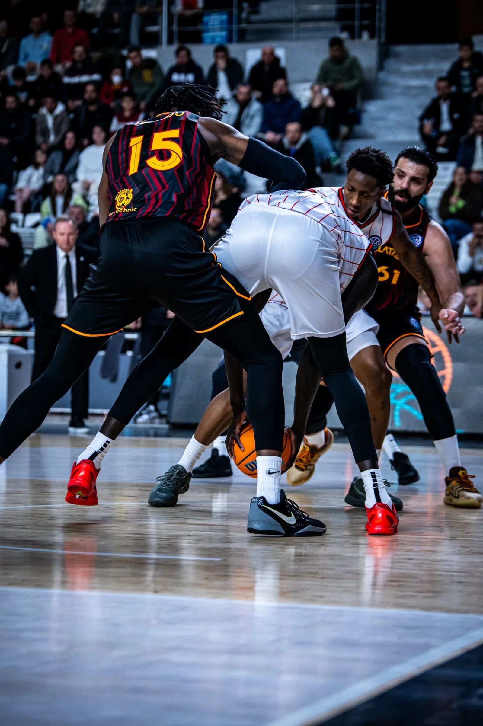 BCL, rivales del Unicaja: El Galatasaray gana en la pista del Manisa (xx-xx)