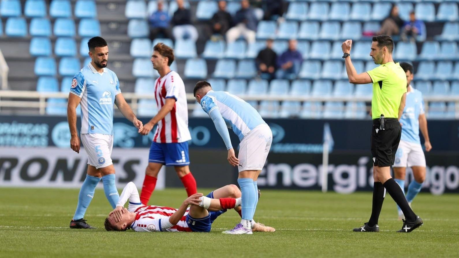 Joe Riley, en el momento de lesionarse en Ibiza.
