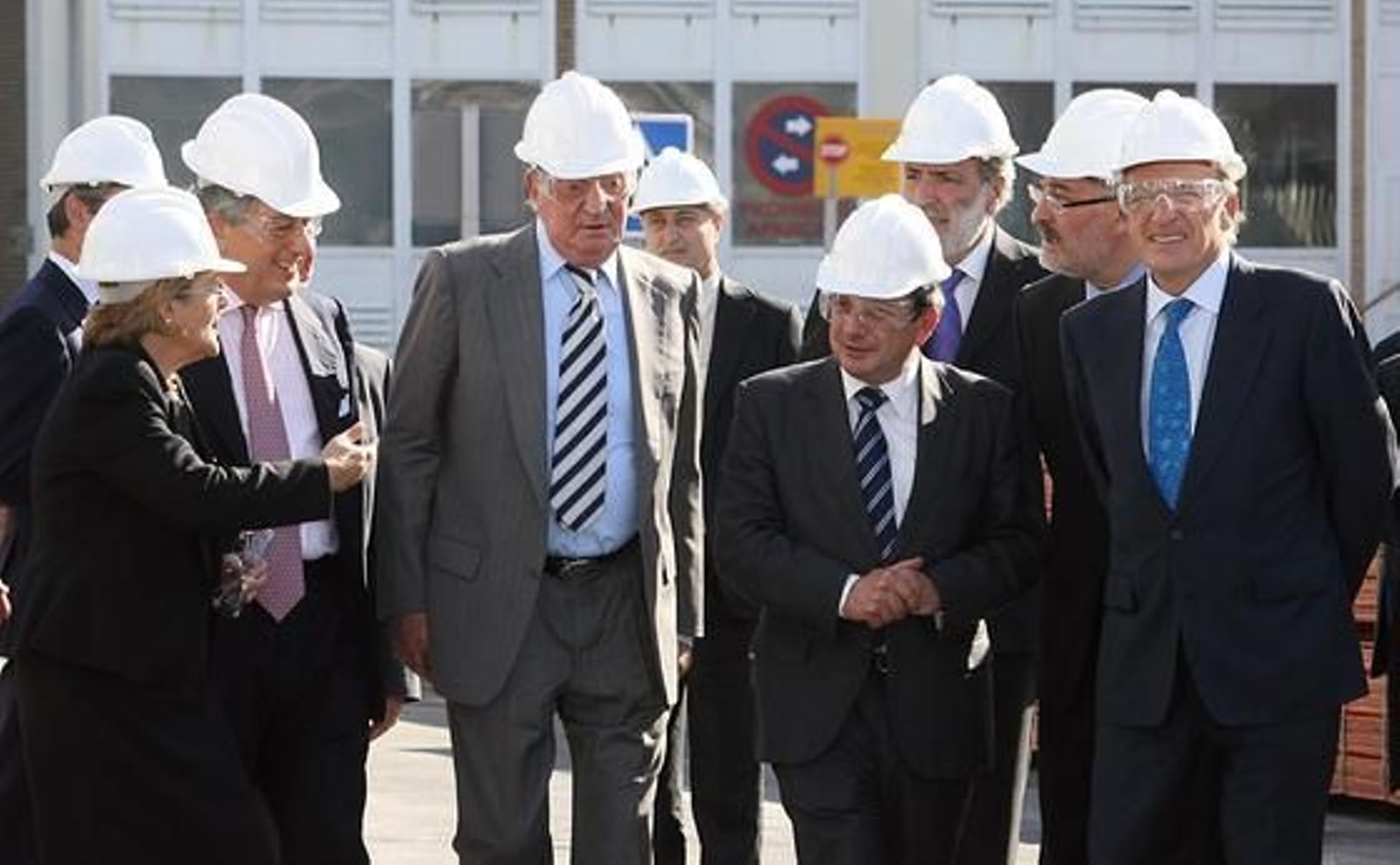 EL Rey conmemora el 40 aniversario de la metalúrgica Atlantic Copper. / Espínola