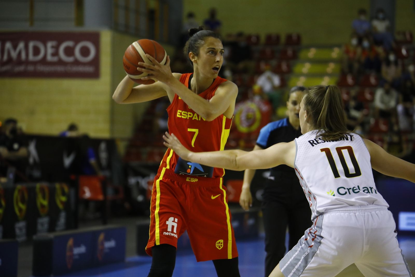 Las imágenes del triunfo de España ante Bélgica en Córdoba.