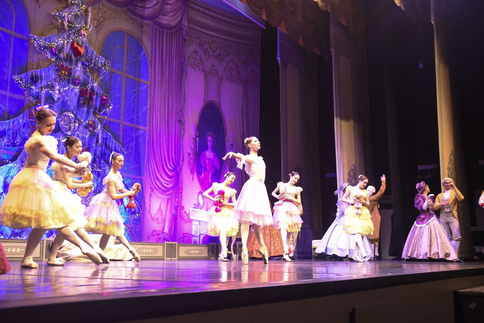 Las fotos de "El Cascanueces", por el ballet de Kiev, en La Linea