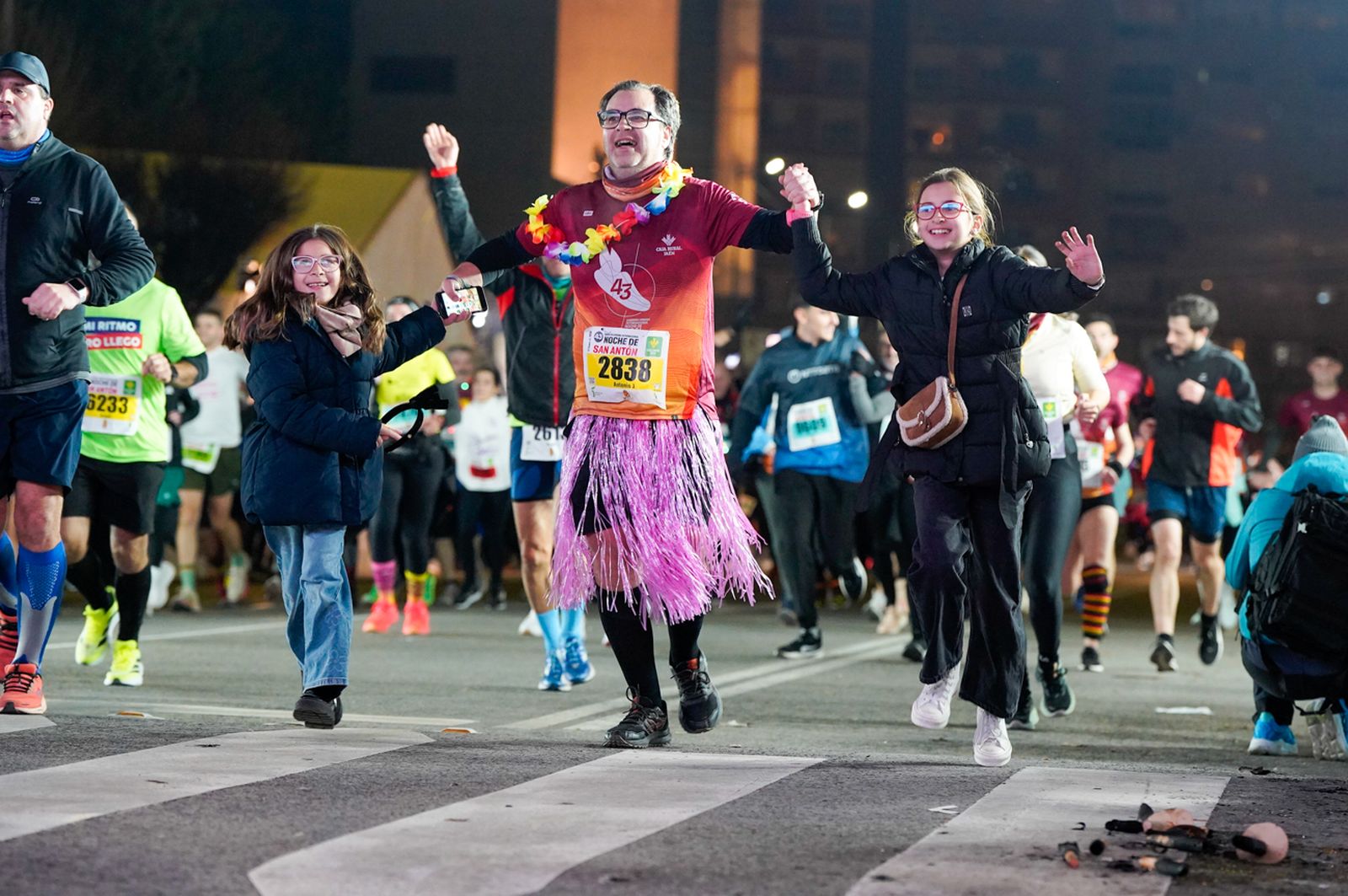 En imágenes: búscate en tu llegada a meta de la Carrera de San Antón 2026 (18)
