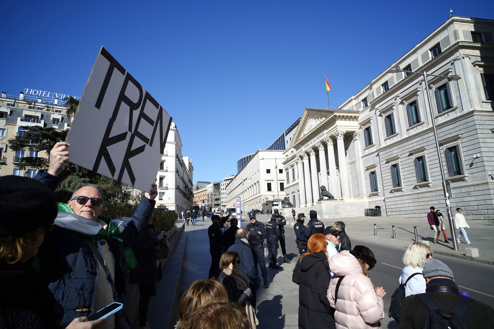 Concentración de Andalucía Bay 20.30 por la mejora de la conexión ferroviaria en Madrid