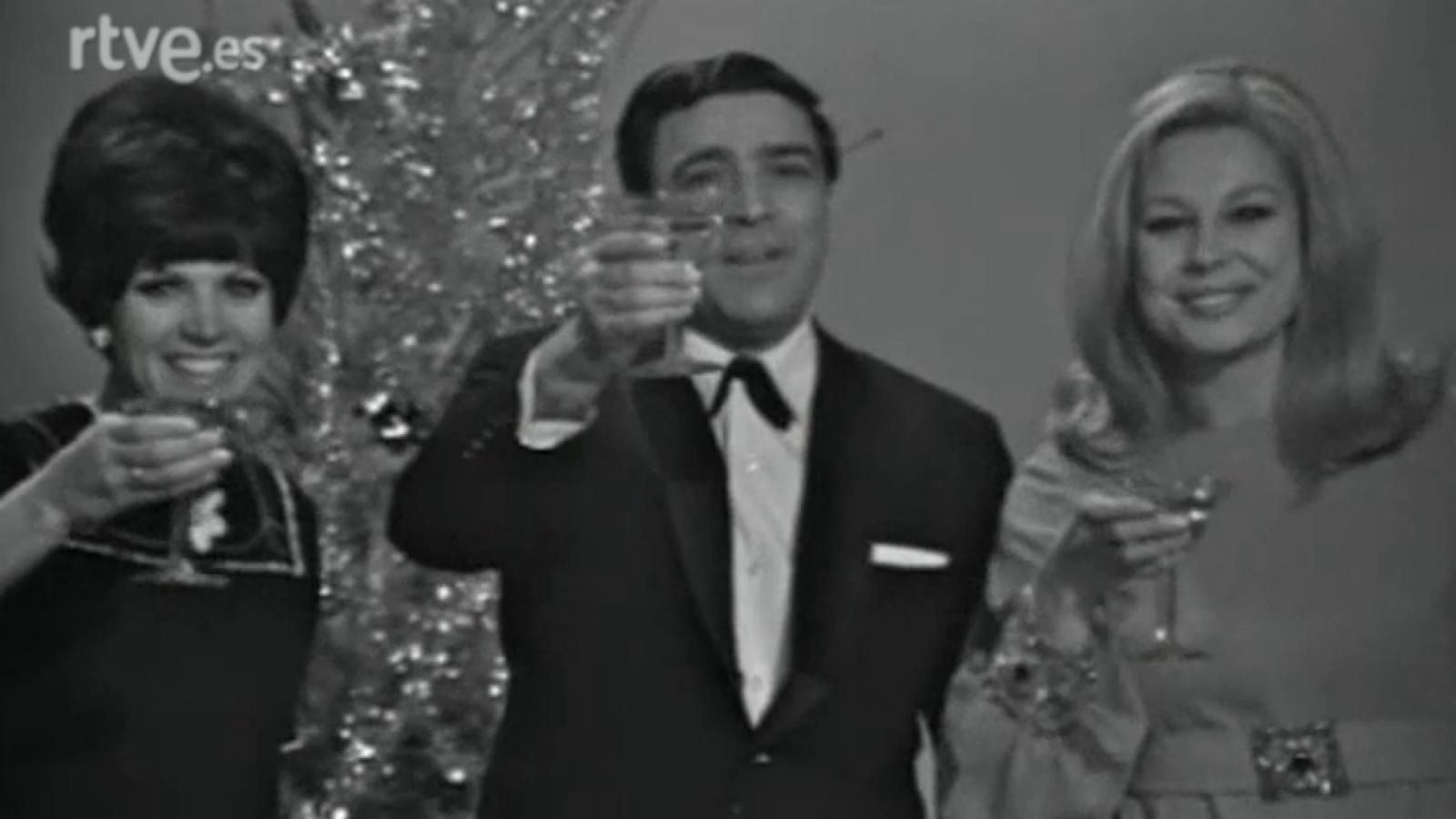 Salomé,  Santiago Vázquez y Laura Valenzuela en el especial 1969