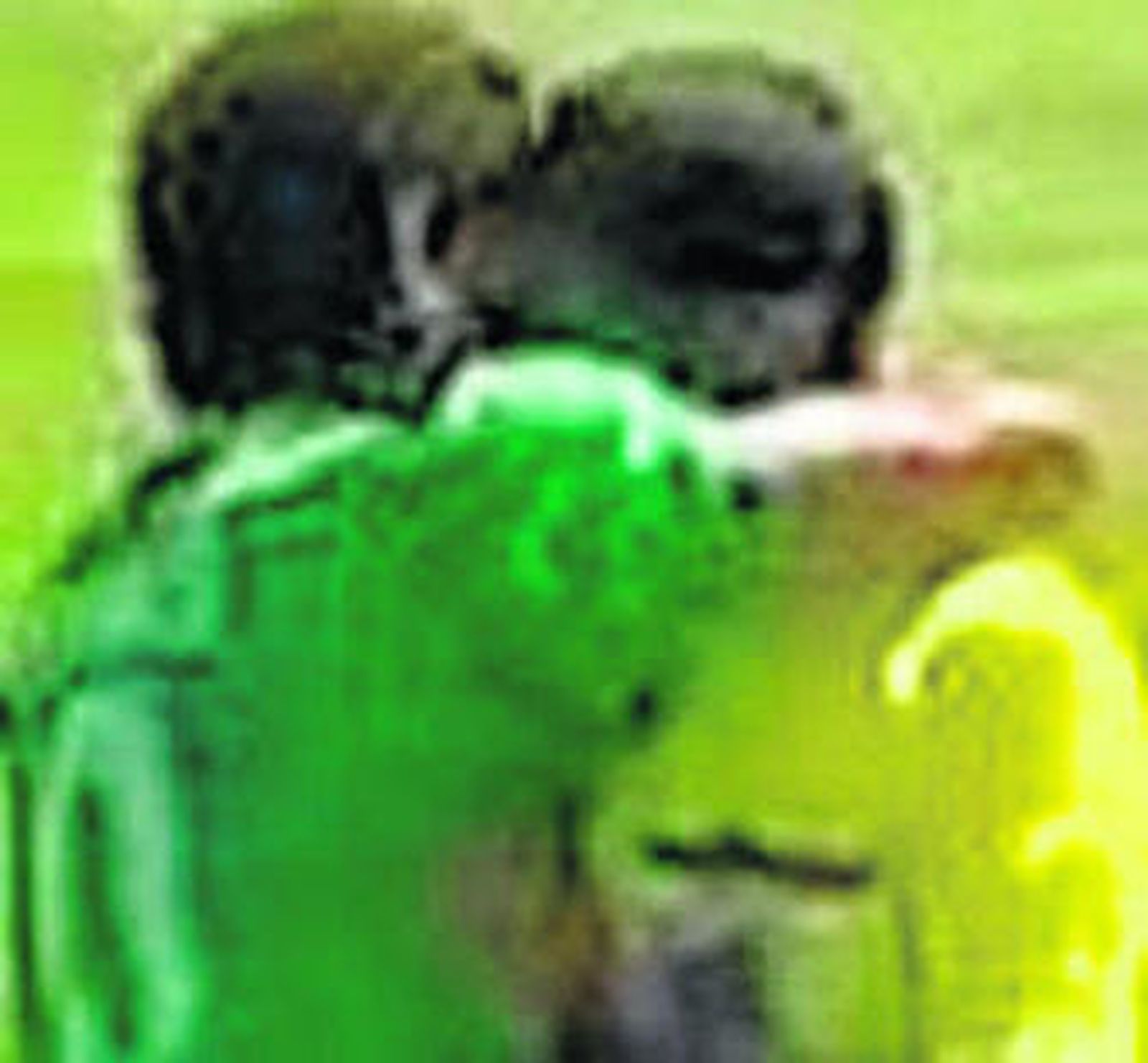 La imagen del abrazo.