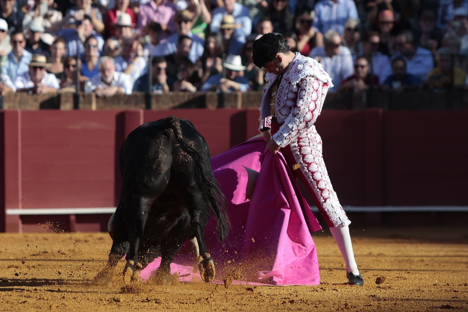 Las imágenes de la primera corrida de la Feria de San Miguel