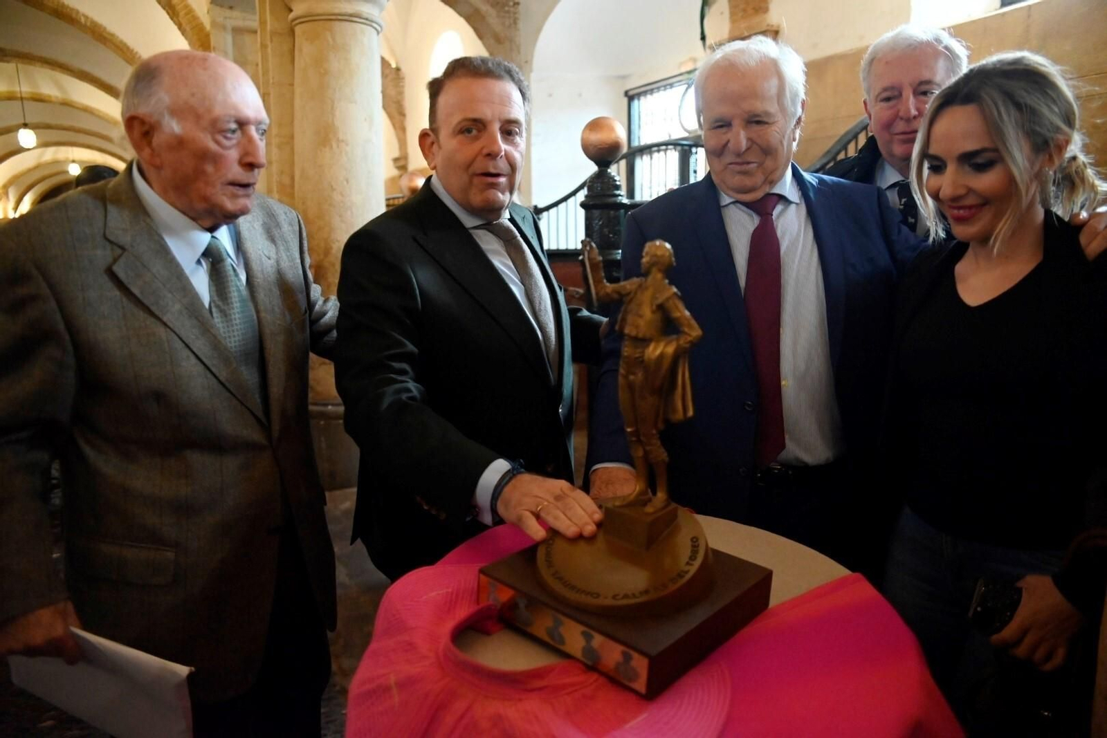La presentación del Premio Nacional Taurino Califas del Toreo, en imágenes