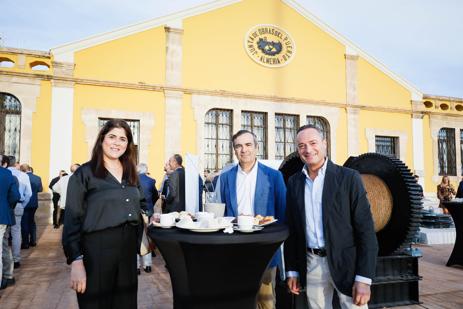 Imágenes del desayuno informativo