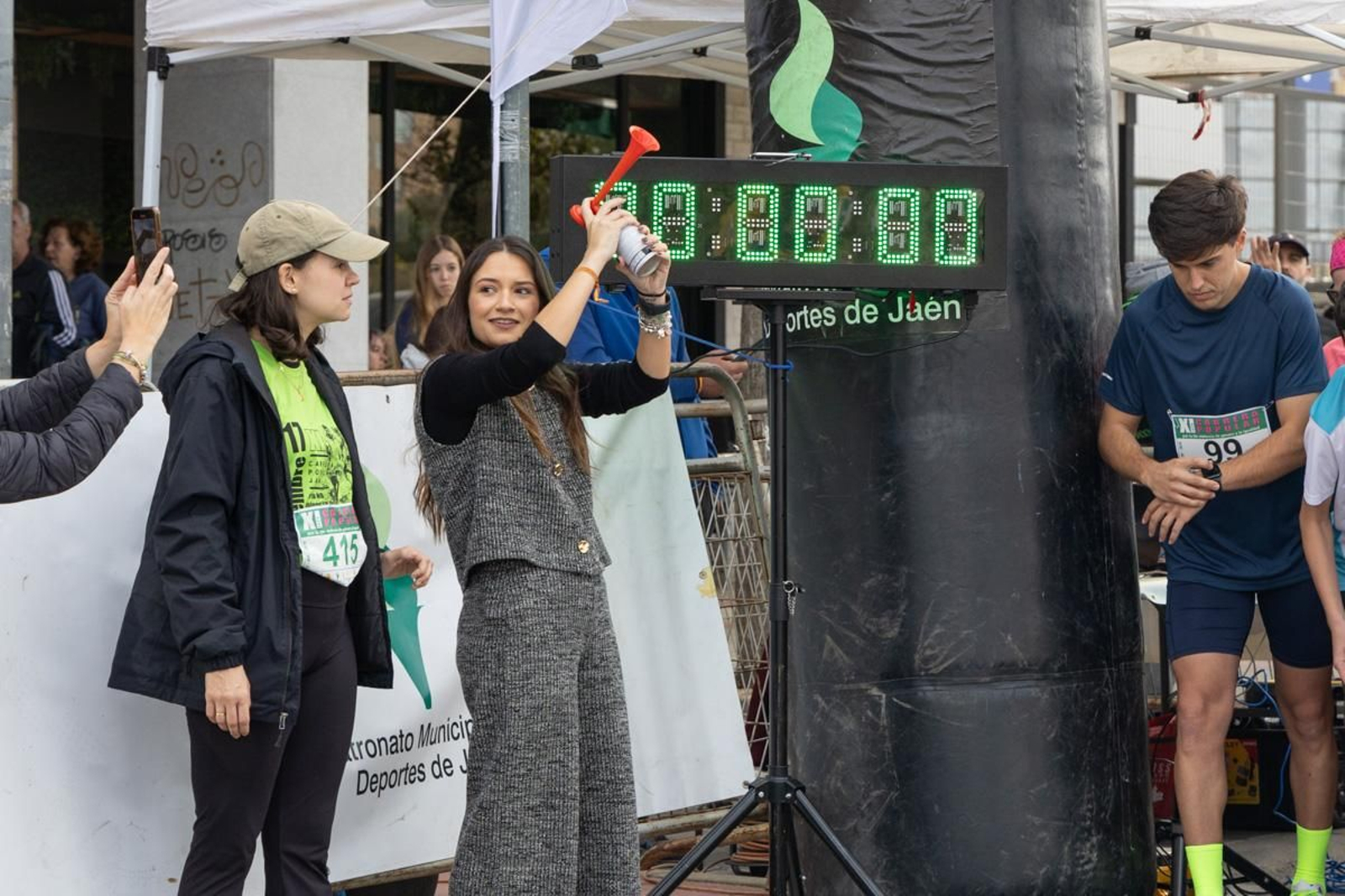 Jaén corre por la NO violencia y la igualdad en la XI carrera organizada por CSIF, en imágenes