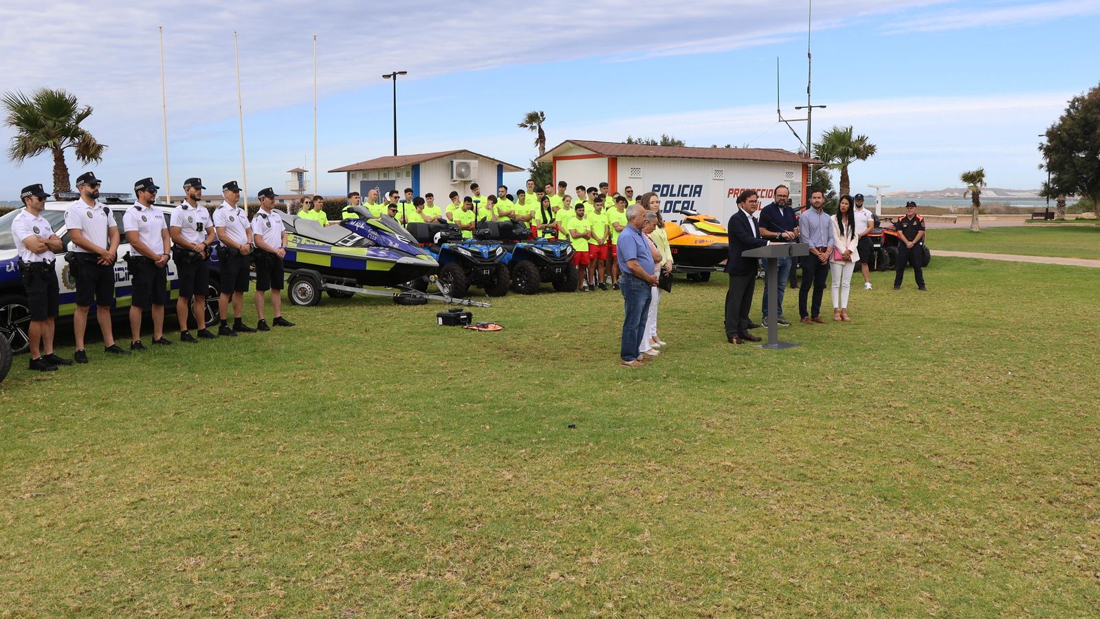 El Ejido quiere preservar la sostenibilidad y calidad de su frente litoral este verano.