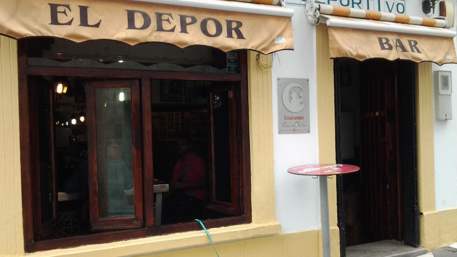 Fachada del Bar Deportivo