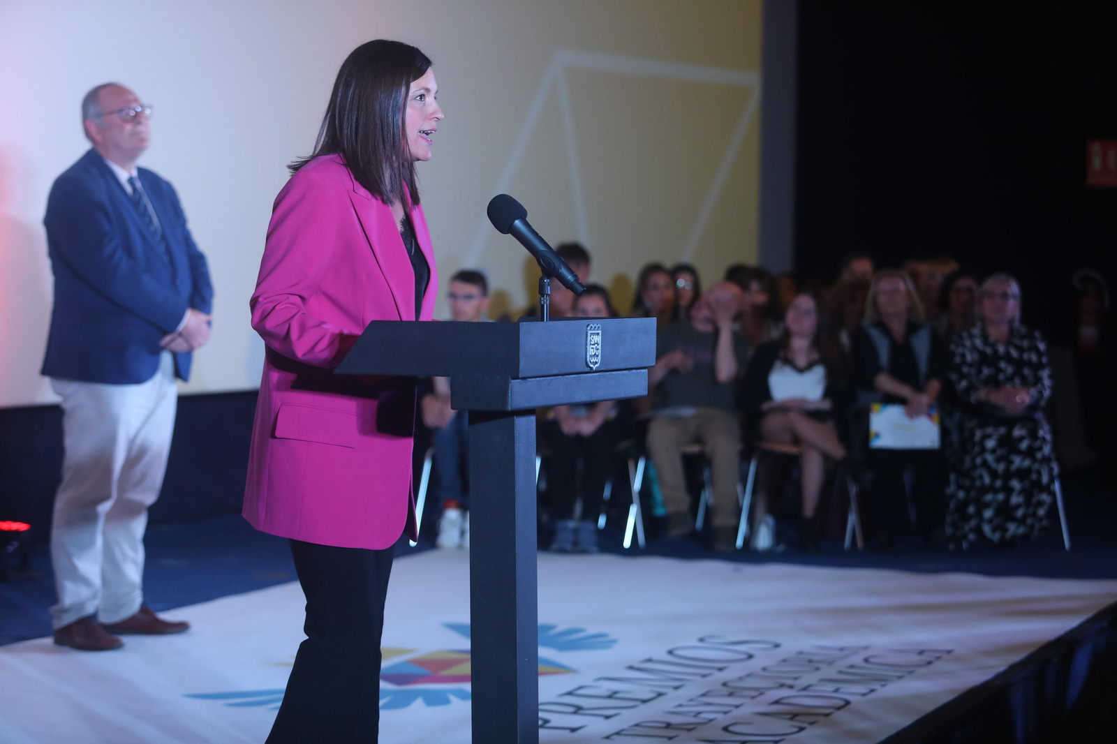 Las imágenes del acto de entrega de premios a los mejores expedientes académicos en San Fernando