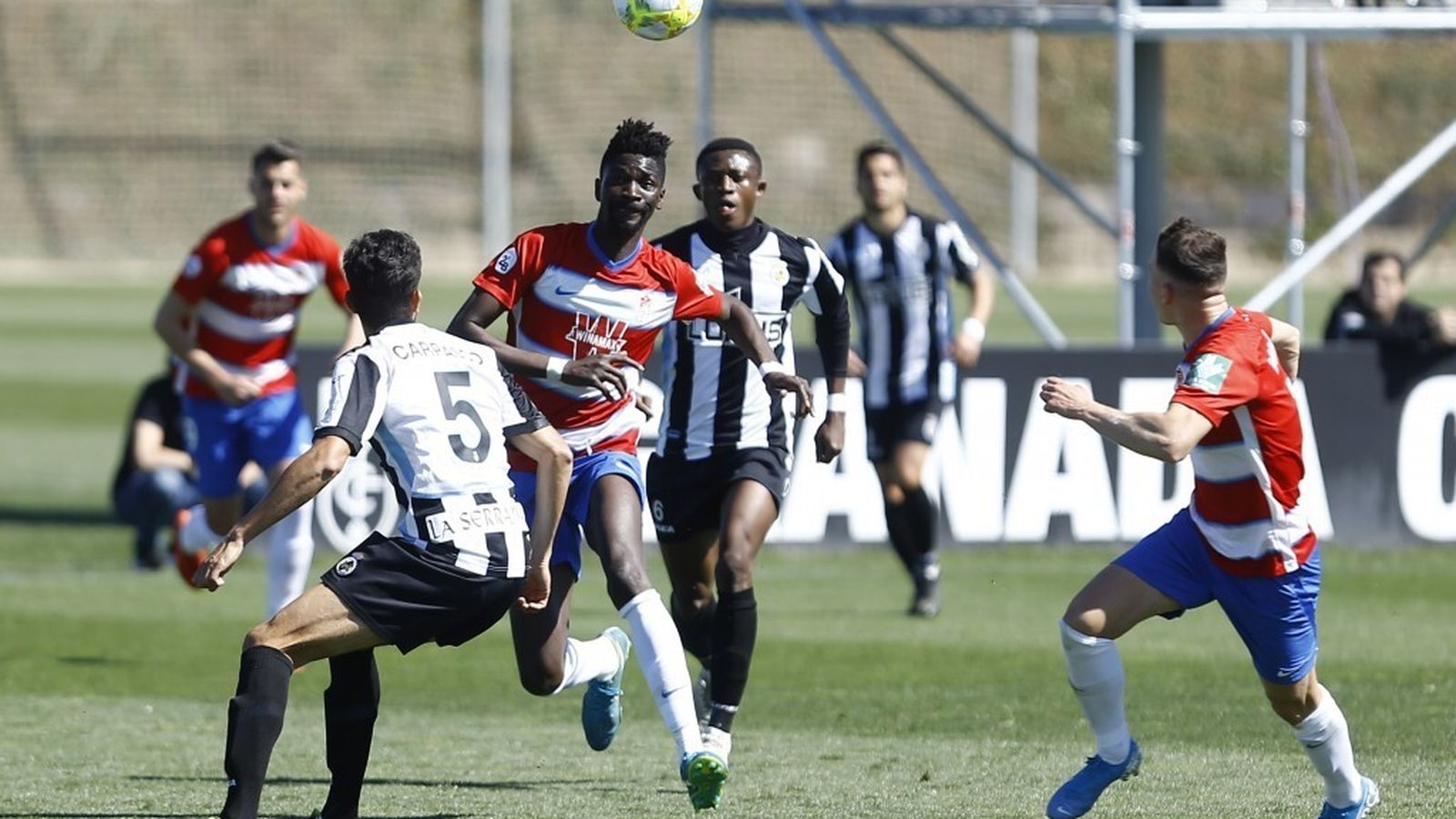 El filial rojiblanco disputó su último encuentro ante el Linense.