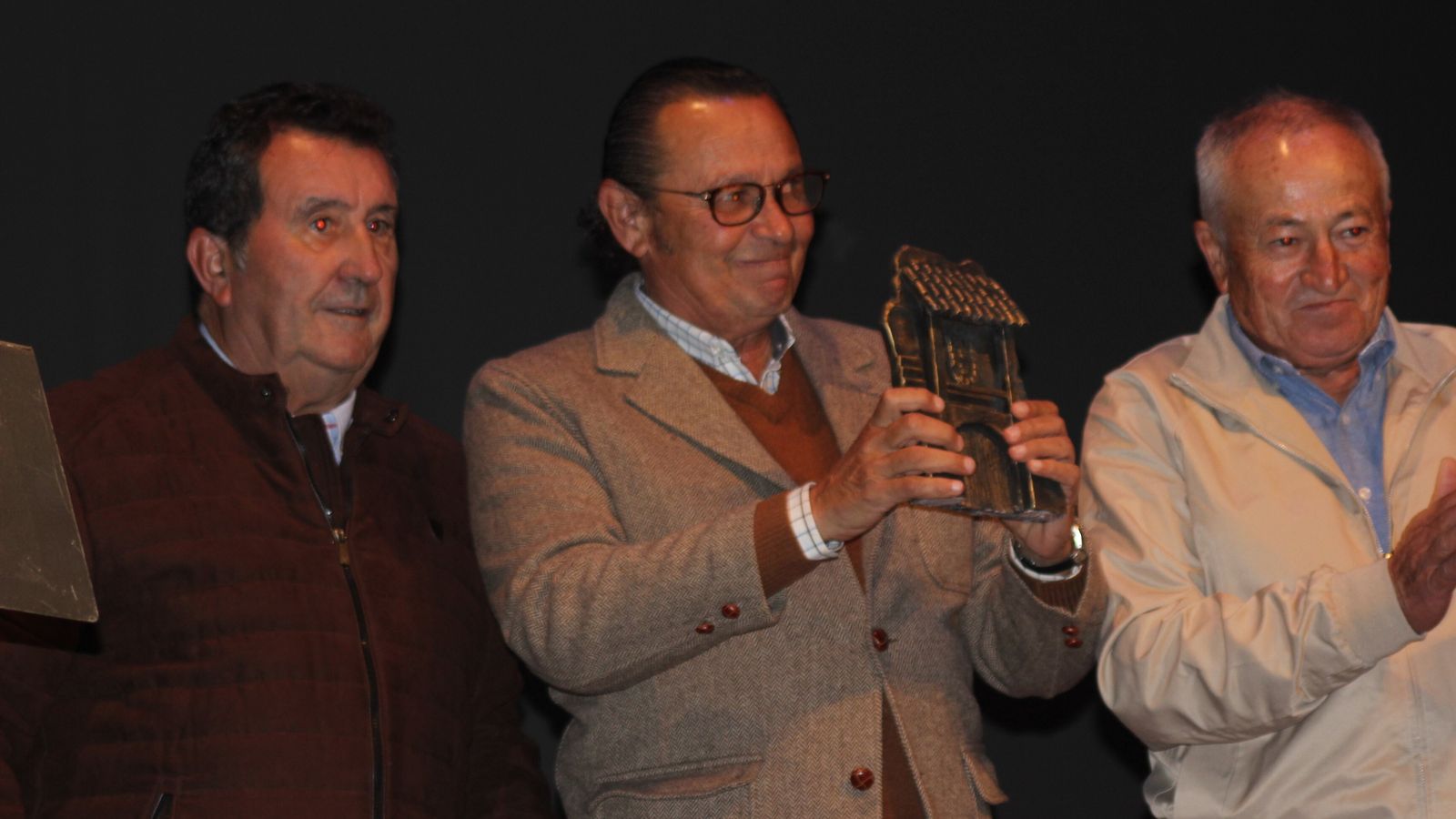 Ganadería macandro / Premio al mejor toro