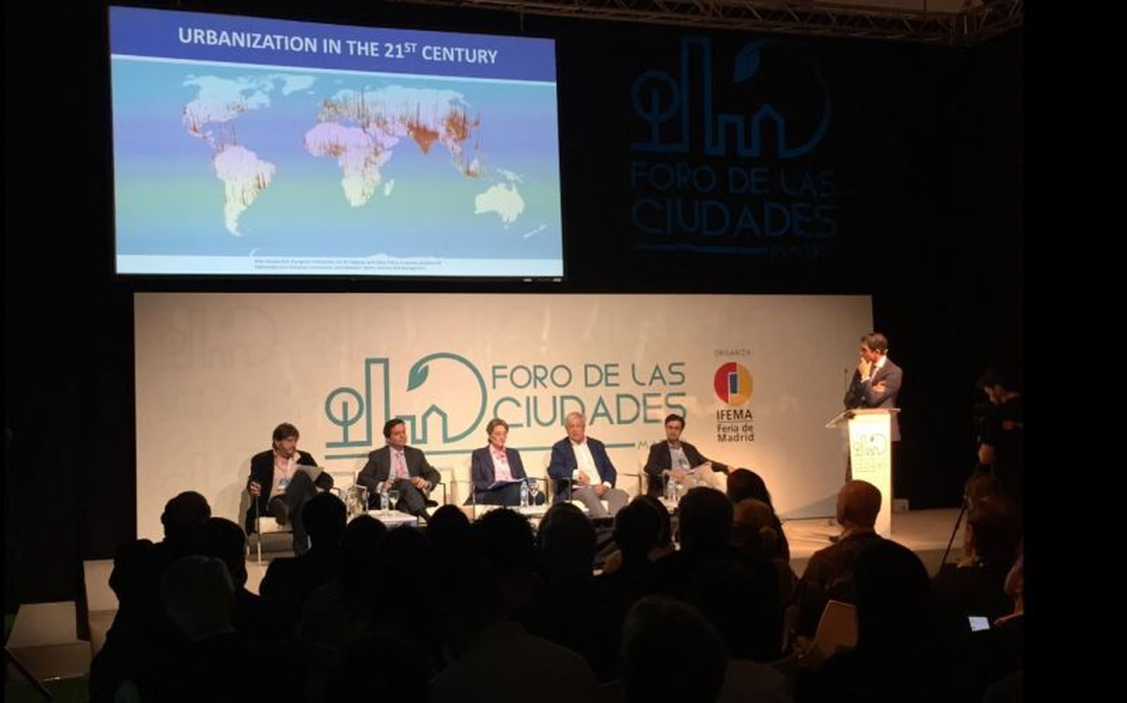 Foro sobre las "ciudades del futuro" celebrado en Madrid.