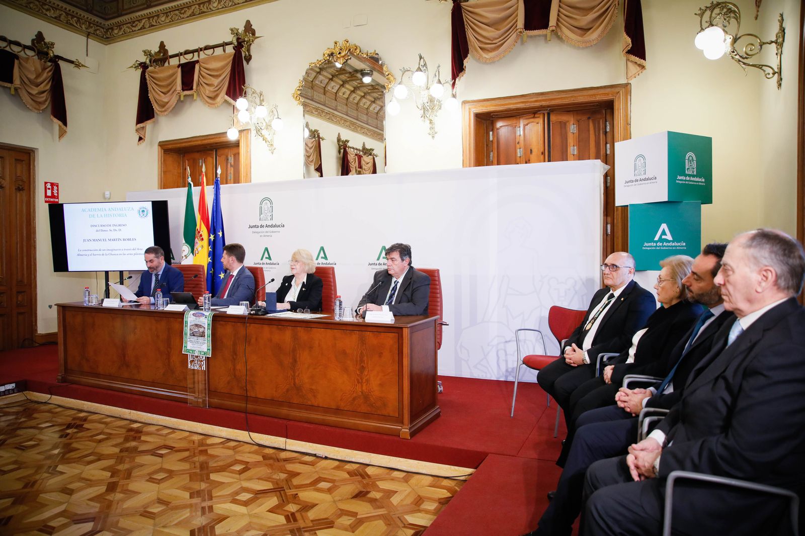 Juan Manuel Martín Robles ingresa como académico de Historia de Andalucía y te lo contamos en imágenes