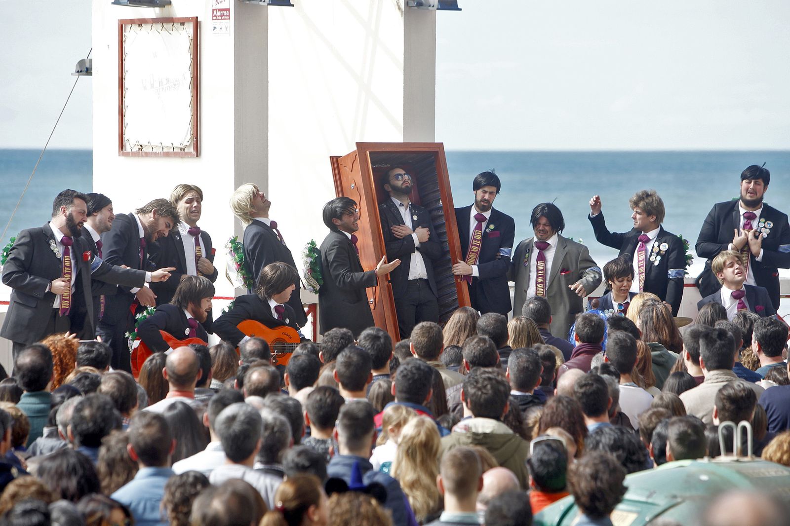 Batalla de Coplas en el Paseo Marítimo