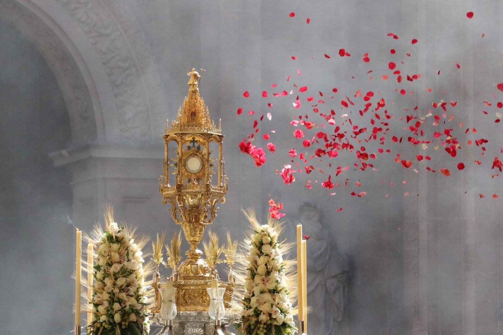 Las mejores imágenes de la salida de la Custodia del Corpus Christi ...