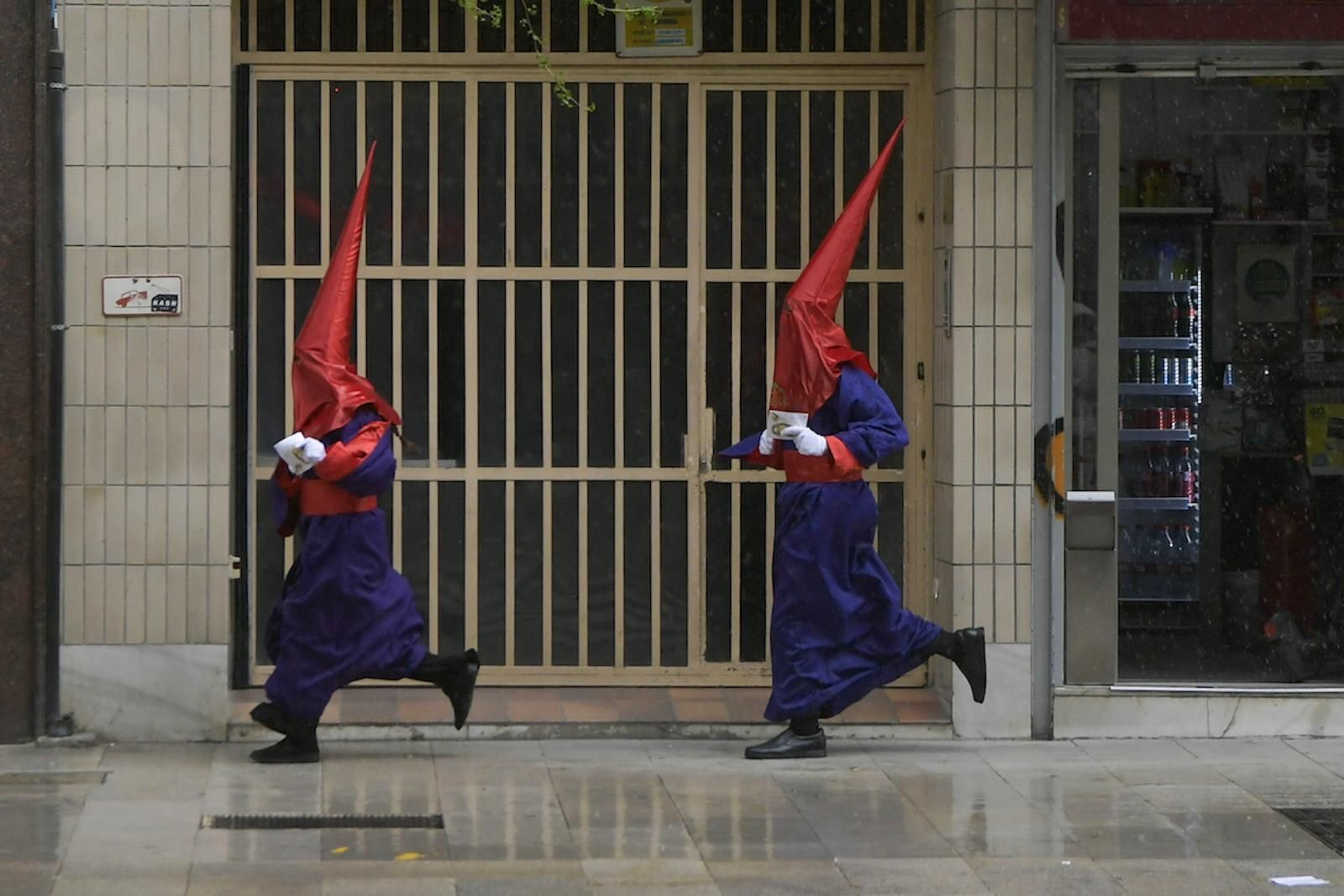 Fotos: Gitanos no sale de su templo