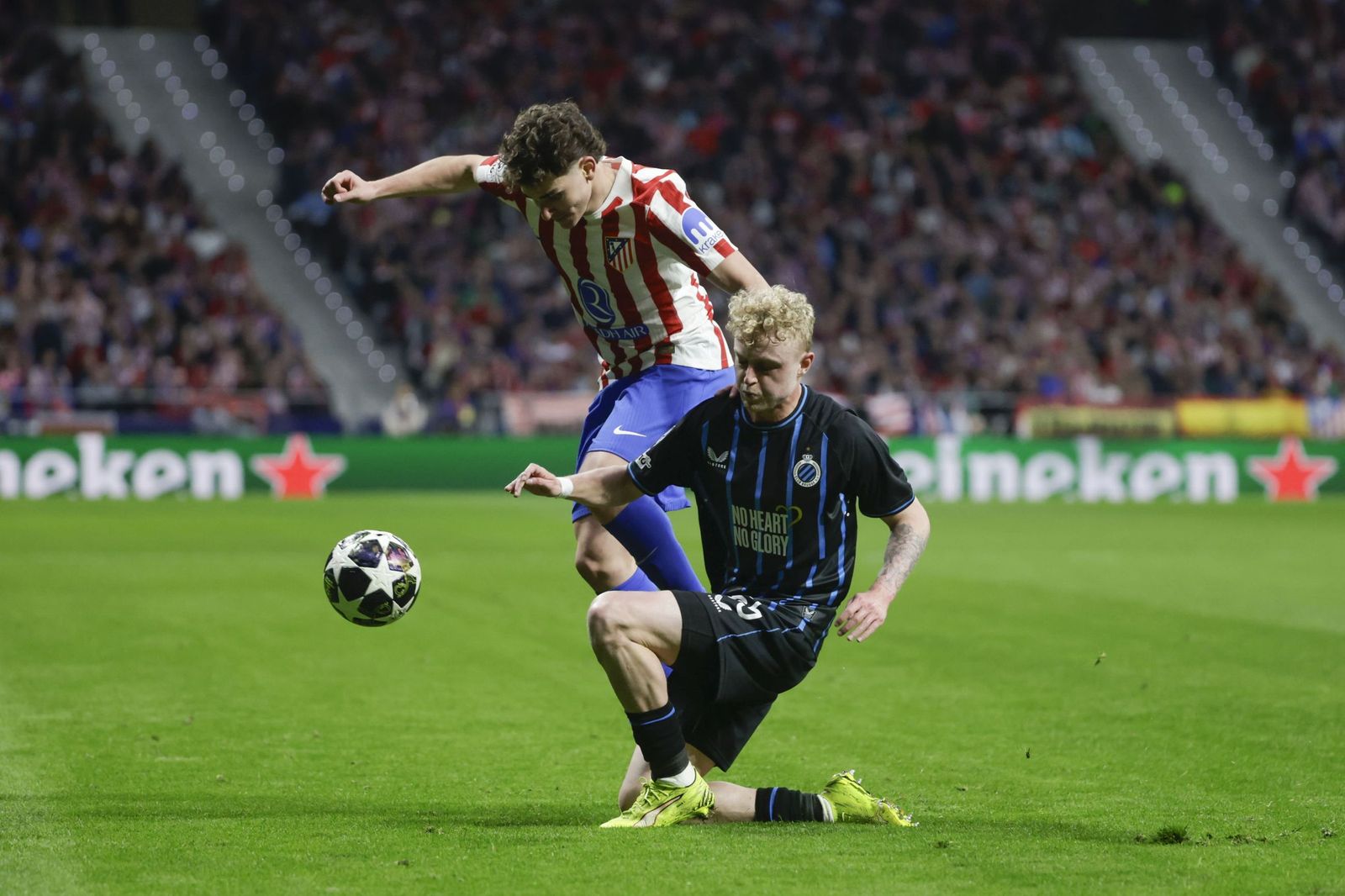 Las fotos del Atlético de Madrid - Brujas