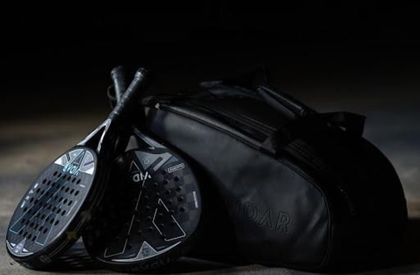 Disfruta del Black Friday 2021 en Pádel Ibérico, Descuentos de Locura en palas de pádel, zapatillas, paleteros y mucho más