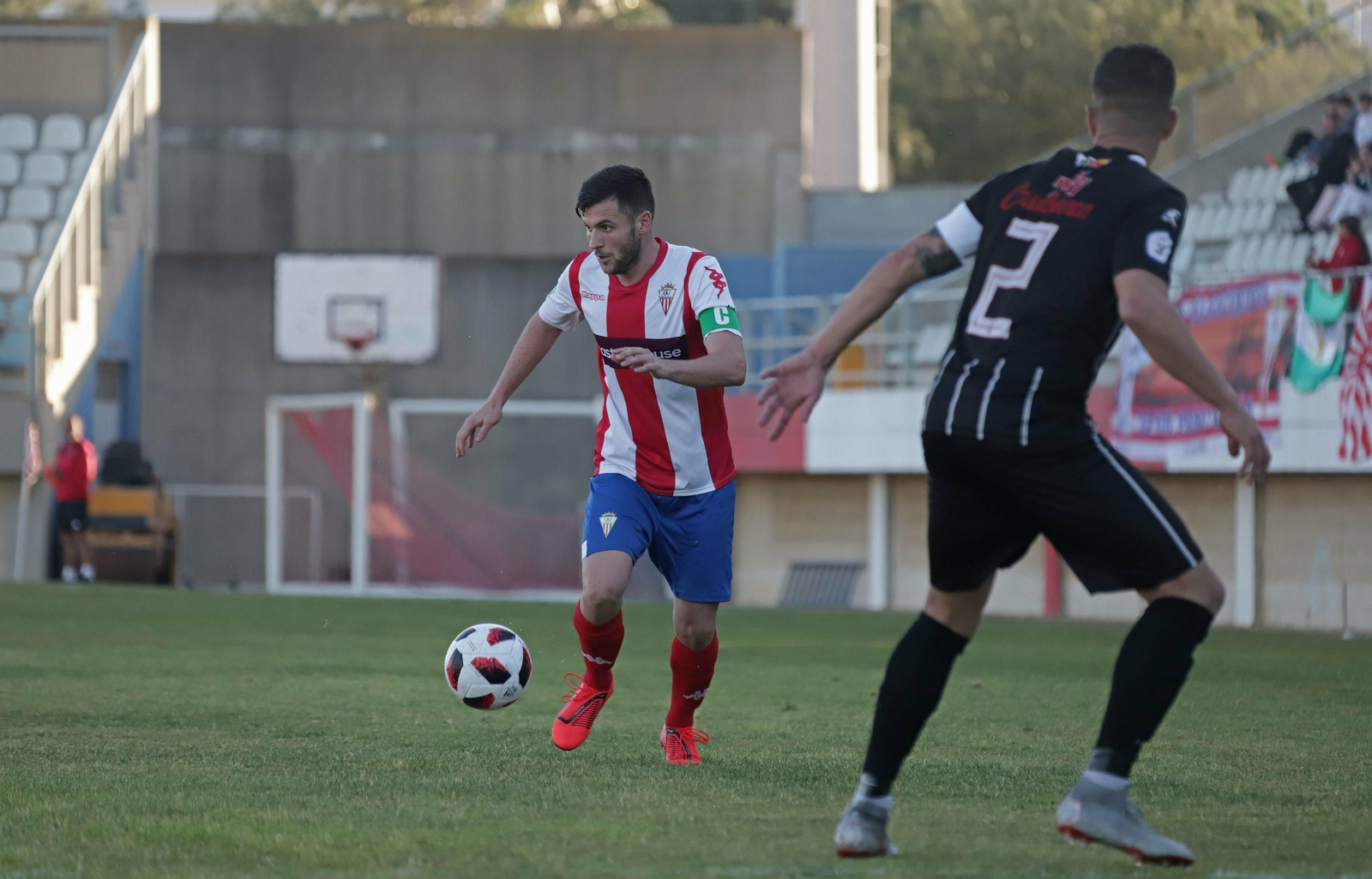 El capitán del Algeciras, Iván Turrillo en un partido esta temporada.