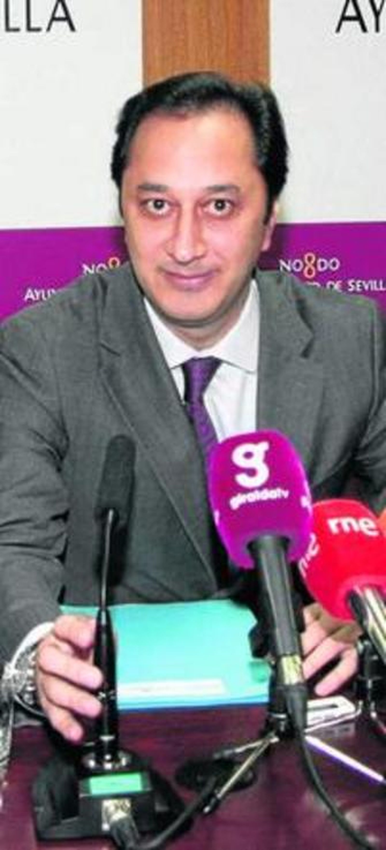 Alfonso R. Gómez de Celis.