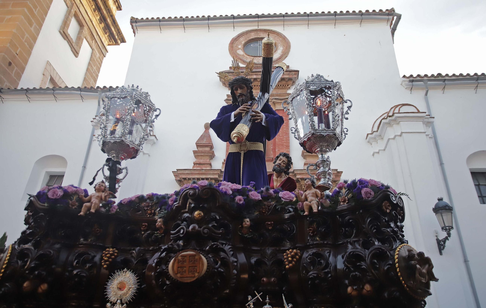 Fotos del Jueves Santo en Algeciras: Tres Caídas y Nazareno
