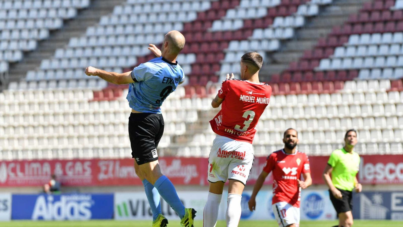Etxaniz firmó el 2-2 en el minuto 80'.