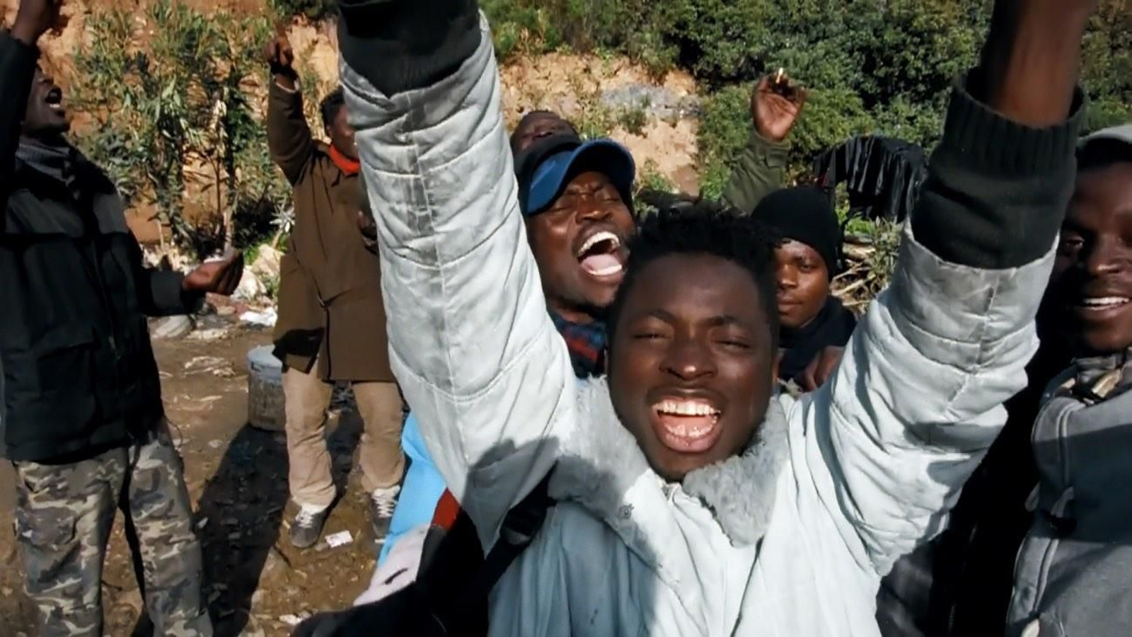 Un fotograma de la película 'Les voyageurs', de David Bingong