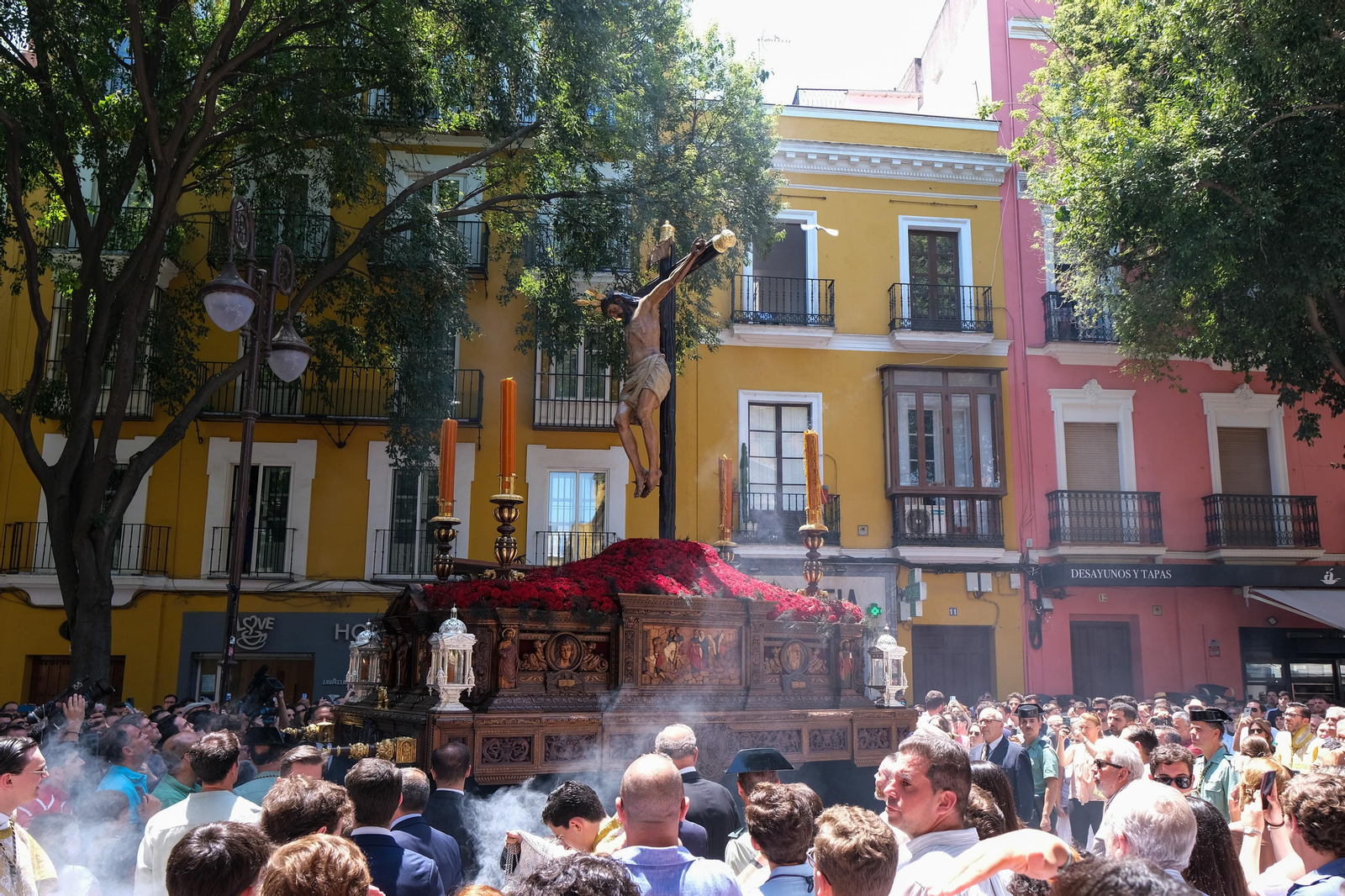 Salida procesional 450 años del Cristo de Burgos