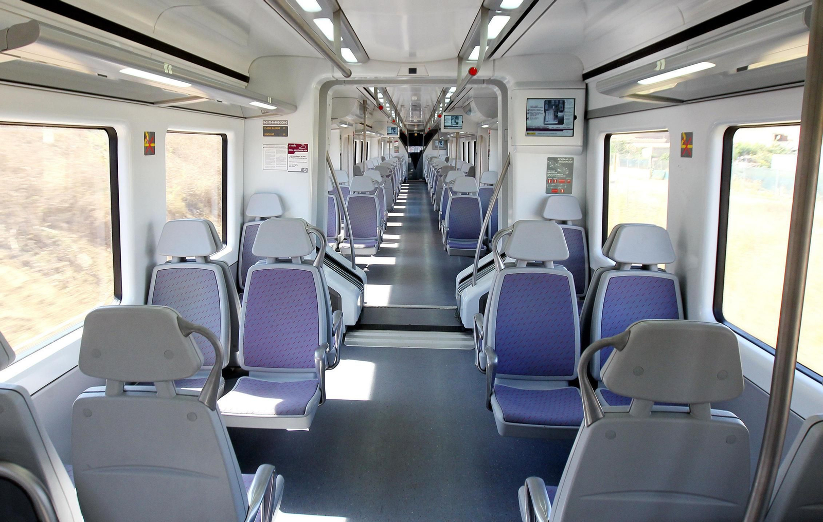 Un solitario vagón del tren que lleva hasta 'La Parra'.