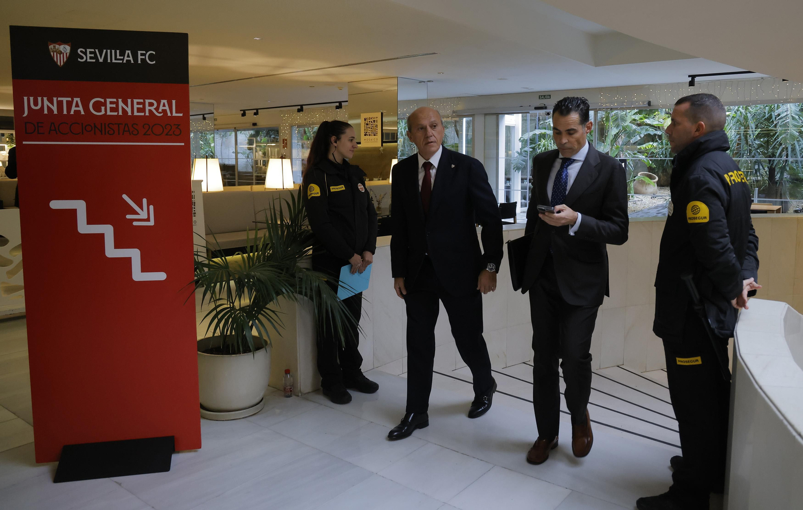 Las fotos de la Junta General de Accionistas del Sevilla fc