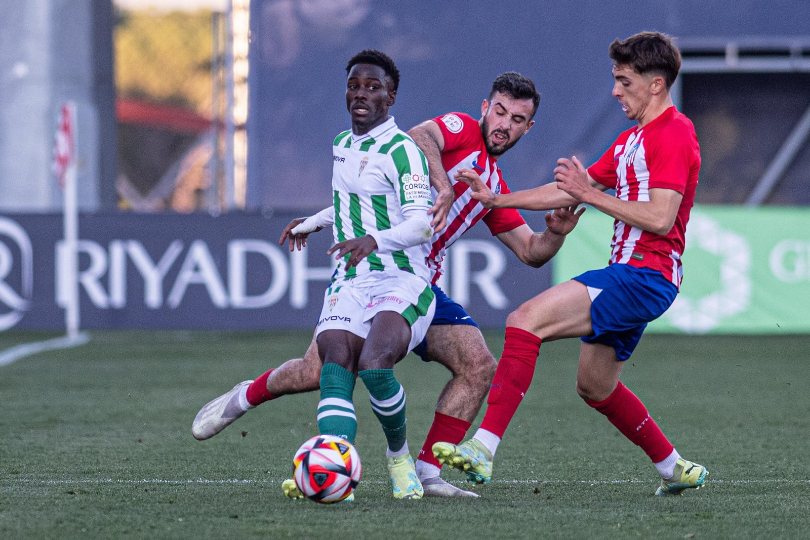 Las mejores fotos de la goleada del Córdoba CF al Atlético de Madrid B