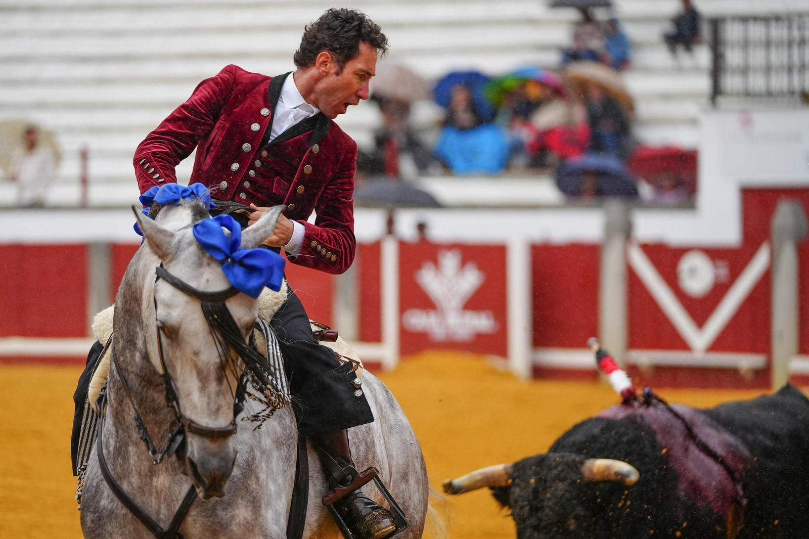 La corrida de rejones de la Feria de Pozoblanco, suspendida por la lluvia