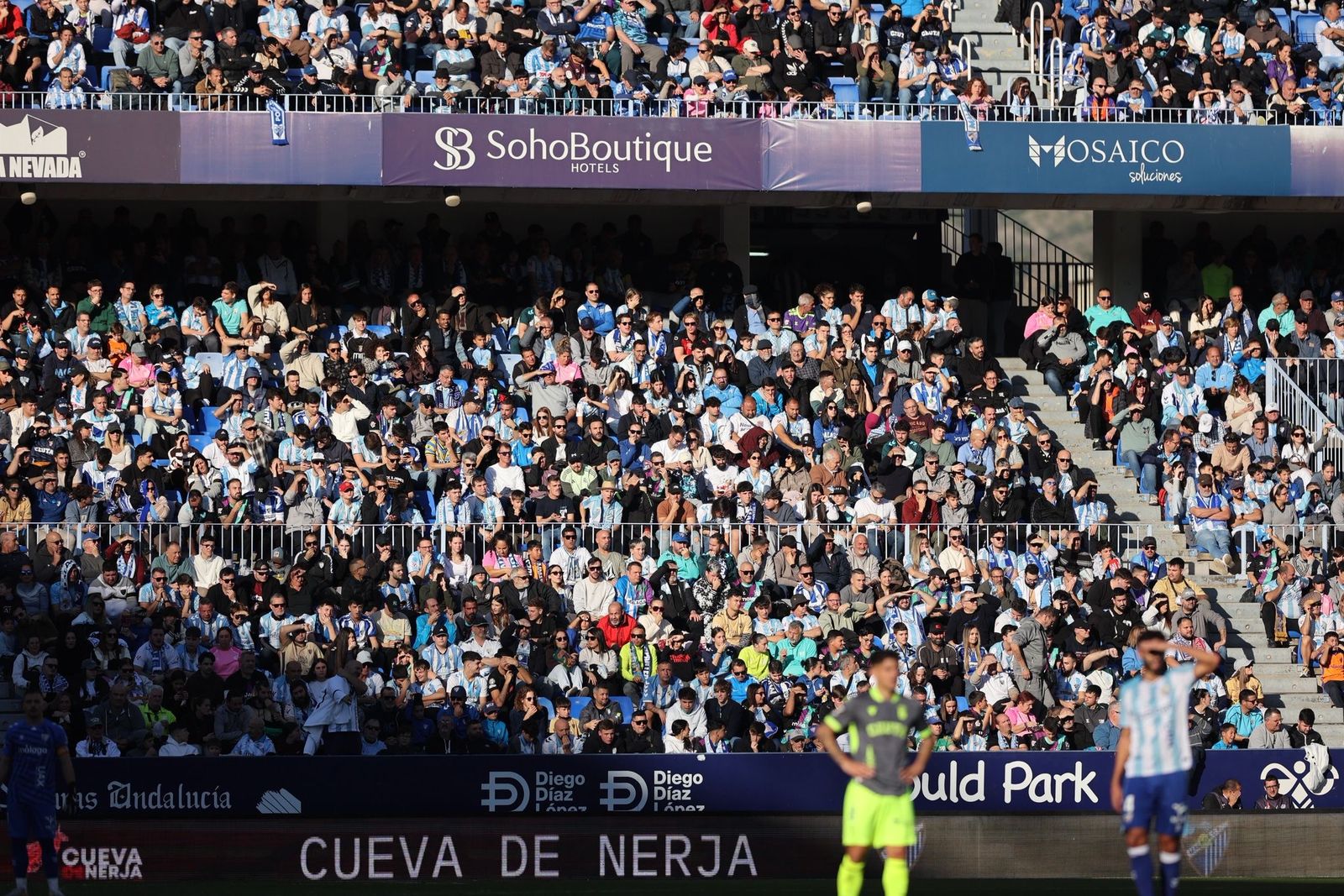 Búscate en las gradas en el Málaga CF-Ceuta