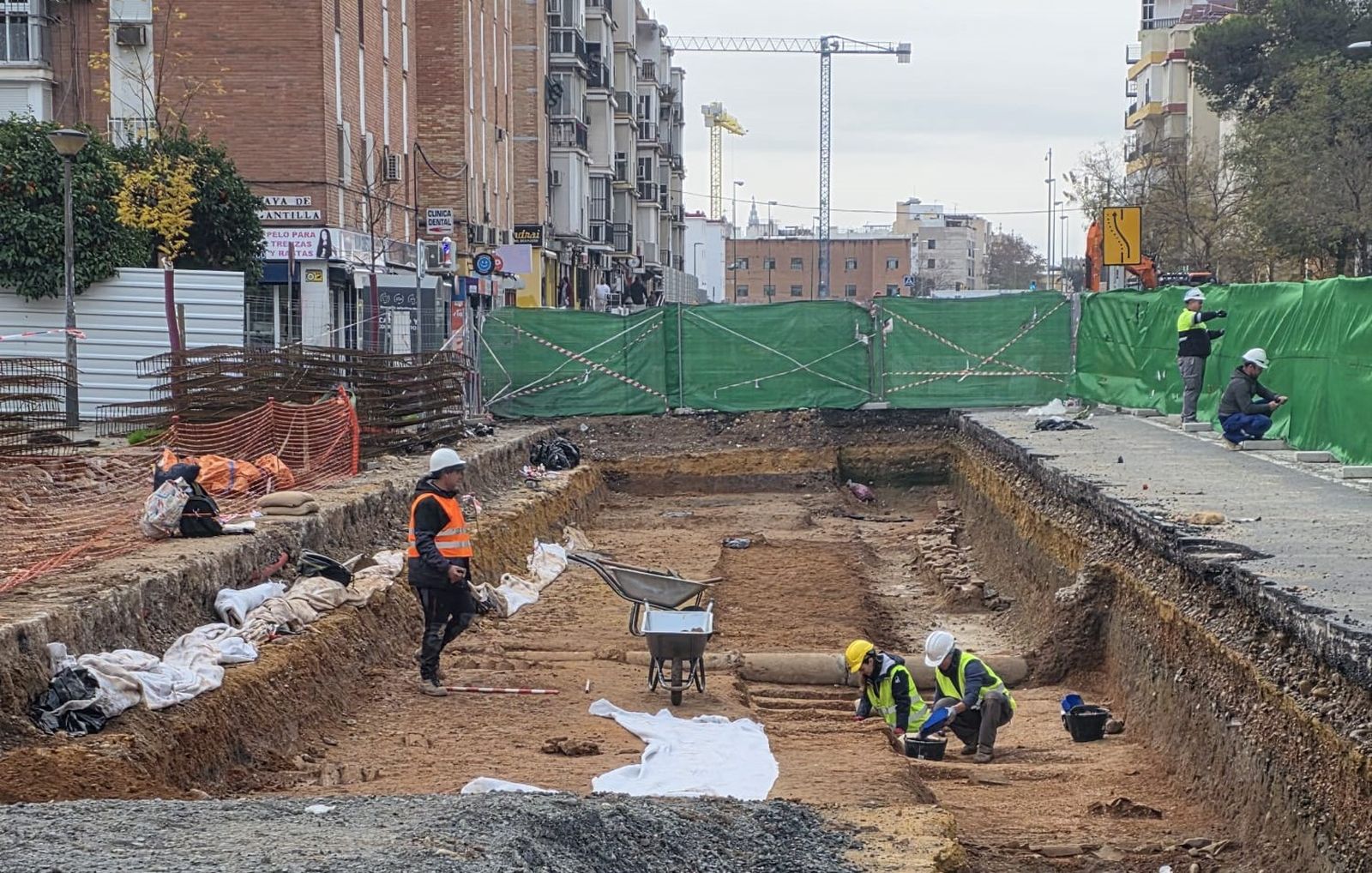 Las fosas de época medieval andalusí halladas en la calle Doctor Fedriani