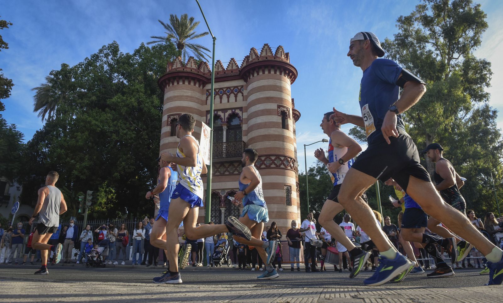 El Medio Maratón de Sevilla 2021, en imágenes