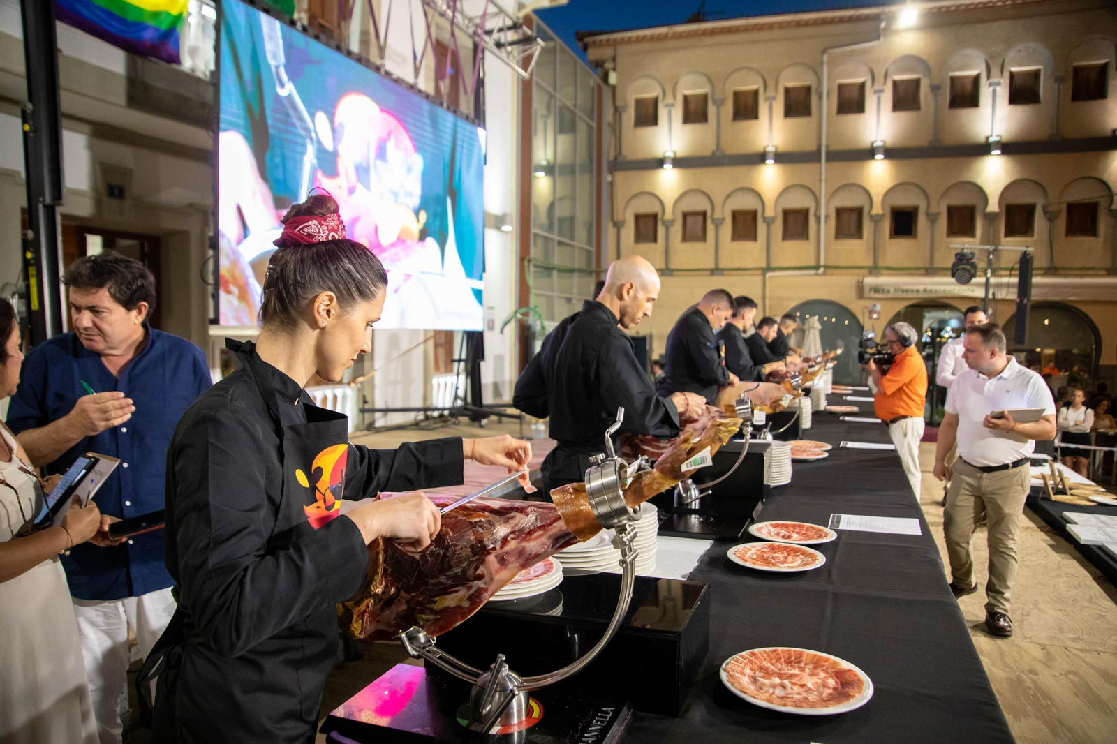 Concurso de cortadores de jamón en Serón, en imágenes