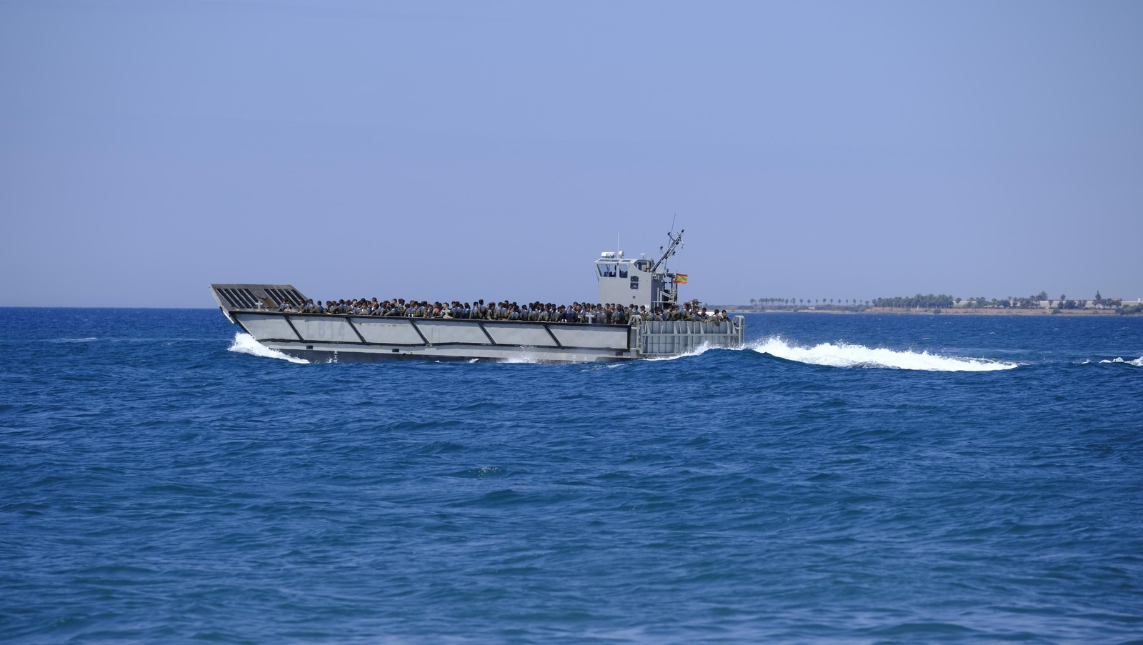 Desembarco de la Infantería de Marina en la Playa del Perdigal, en El Alquián-Almería