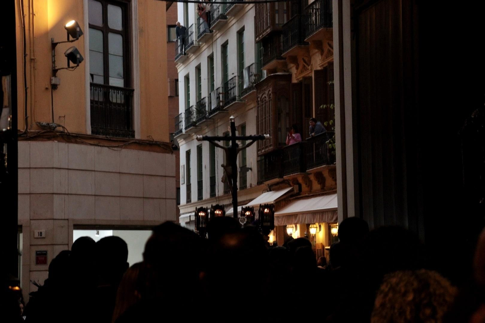 Vera+Cruz en su procesión del Jueves Santo en Málaga, en fotos